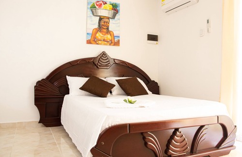Puerto Colombia House | The girl look