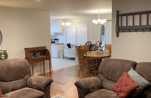 Tahlequah House | The Glad House 4bedrms 2 bath!