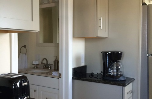 Hampton Apartment | The Goat Pen! The Best Hampton Beach Has to Offer in One Barn!