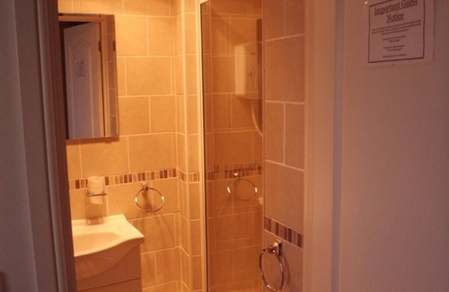 Maryport Bed & Breakfast | The Golden Lion Hotel
