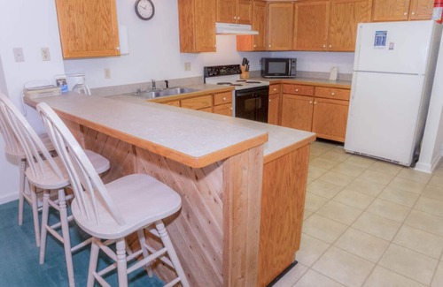 Colington Condo | The Golden Strand- 2 bed/2 bath Oceanview/Beach access condo UNIT K2