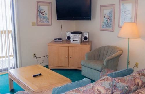 Colington Condo | The Golden Strand- 2 bed/2 bath Oceanview/Beach access condo UNIT K2