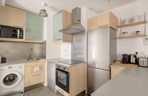 Toulouse West Apartment | The Good Journey ~ Terrace ~ Parking ~ Basso Cambo