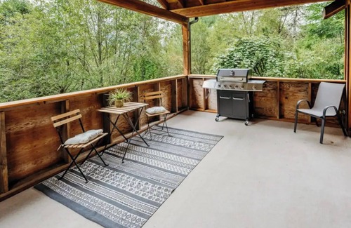 Washougal Cabin | The Gorge Getawaynn