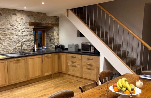 St Davids House | The Granary · Stunning Converted Granary in Heart of St Davids