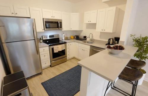 Shaw Apartment | The Grand Dame of Shaw-Between Shaw & Logan Circle