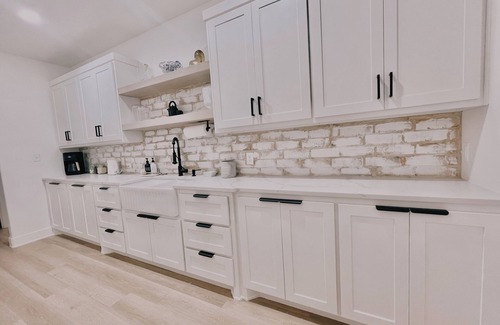 Lubbock House | The Grand Mansion on 1 acre with 7 bathrooms!