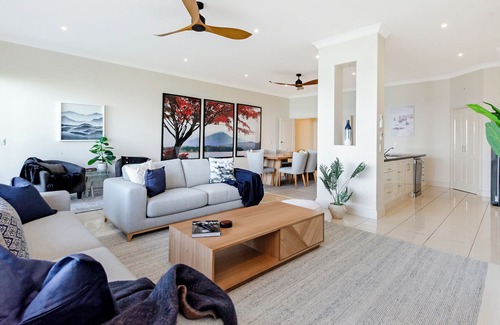 Portland House | The Grange - Experience luxury at its finest with 180-degree views of the sea