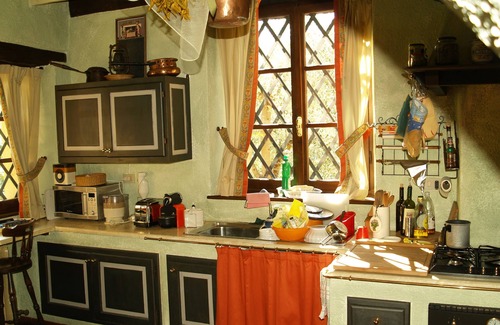 Garlenda House | The GRAPEFRUIT HOUSE, an old mill of the 19th century, near Alassio and Albenga.