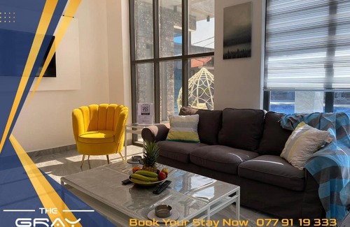Al Rama House | The Gray Villa