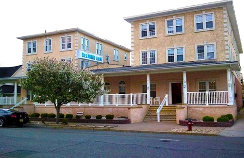 Wall House | The Greatest Place in the Belmar Beach.
