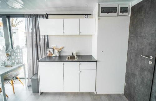 Zwartsluis Apartment | The Grey Pearl Houseboat