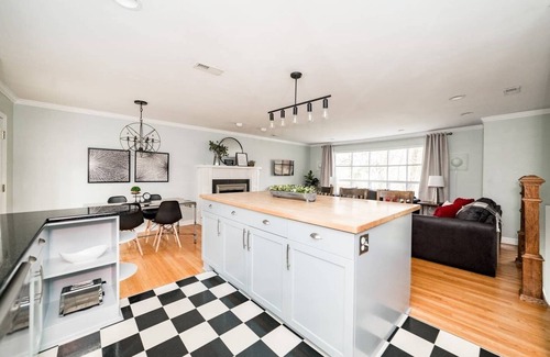 Vista Acres House | The Grove: Gather. Relax. Play. Shop. Explore.