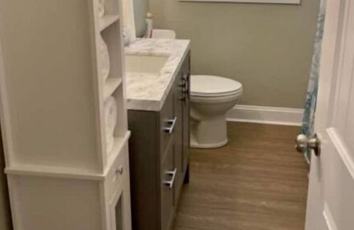 Morehead City Apartment | The Grove House Near the Sea - Newly Renovated 6 minutes from downtown