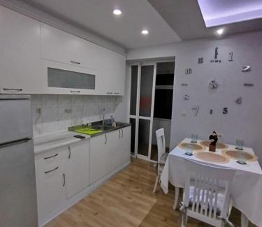 Sheqi i Vogel Apartment | The Guest Apartament 2 bedrooms Fier