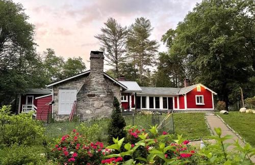 Hope Valley House | The Guest House at River Haven Sanctuary