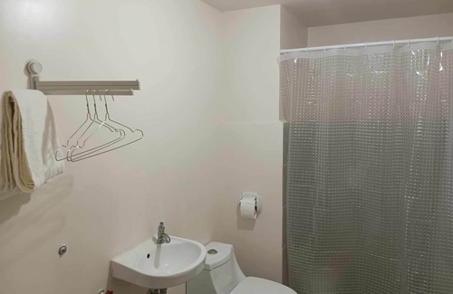 Bacolod Condo | The guest will enjoy easy access to everything from this centrally located place