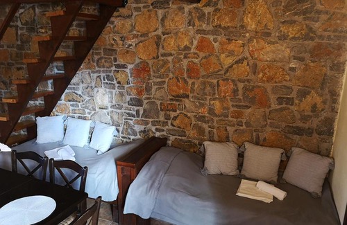 Distomo-Arachova-Antikyra Ski Chalet | The guesthouse