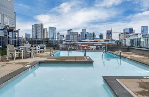 The Gulch Apartment | The Gulch Music Row Broadway Nashville Parking
