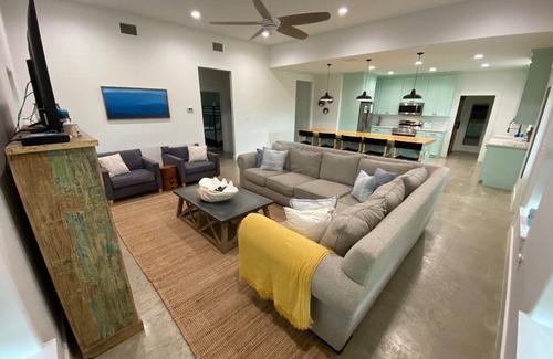 Port O Connor House | THE GULL in POC - Pets ok with extra cost