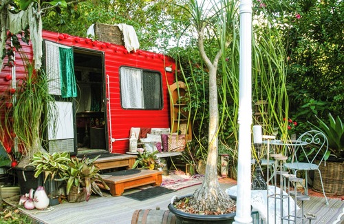 Harlaxton House | "the Gypsy Rose" - Glamping in a Gypsy Wagon