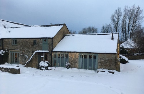 Chipping Sodbury House | The Hall - luxury barn conversion in the Cotwolds