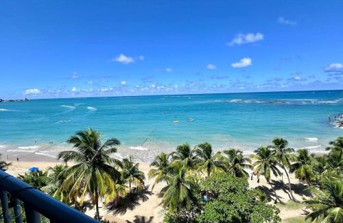 Isla Verde Apartment | The Happy Place