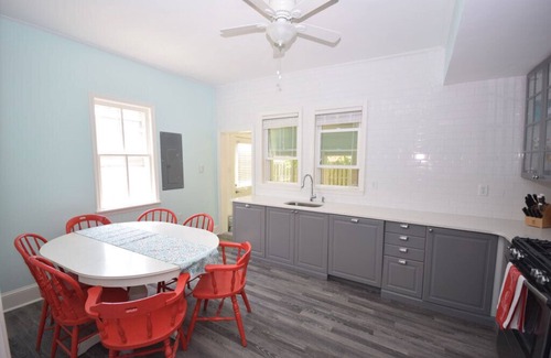 Cape May Condo | The Heart of Cape May on Historic Windsor Ave, 2 Blocks to Beach & Shopping!