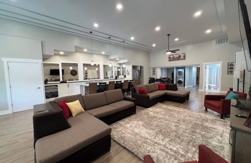 Preston Apartment | THE HEART OF PRESTON Vacation And Event Center