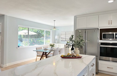 West San Jose Apartment | The heart of silicon valley large suit, 3 minutes to Santana Row