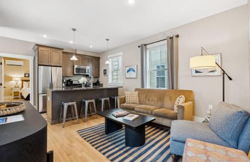 West End Apartment | The Heart of the West End #3 & #4