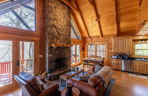 Alpendorf Cabin | The Heartwood - game room, fire pit, privacy