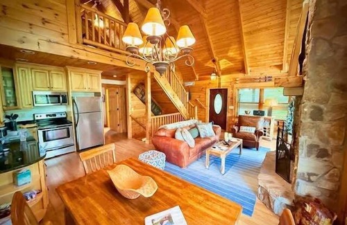 Alpendorf Cabin | The Heartwood - game room, fire pit, privacy