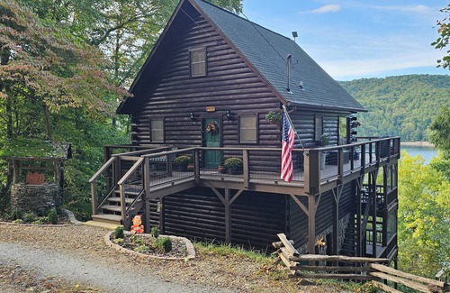 Topton Cabin | The Hemlock Haven at Nantahala Lake