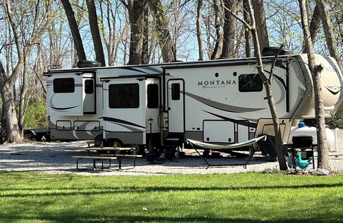 Keosauqua House | The Henhouse-A Tiny Home on Wheels-Pet Friendly
