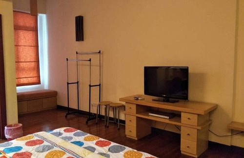 Seri Kembangan Condo | The Heritage Lake View + Wifi Condo