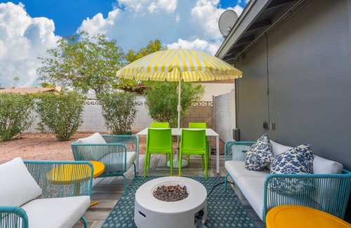 Tempe House | The Hermosa House: Centrally Located with Stellar Amenities and a Relaxing Yard