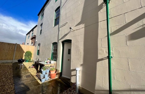 Treffynnon Apartment | The Hideaway Holywell - Cosy Apartment in Perfect Location