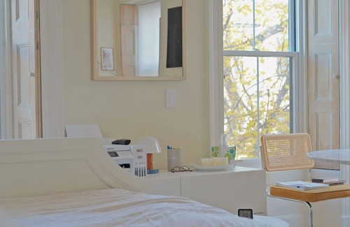 Thompson Square - Bunker Hill Condo | The Hideaway in Charlestown - Steps to Monument Sq