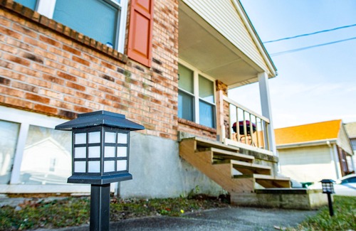 Cincinnati House | The Hideaway Lighthouse - 5 mins from Dtw Cincy