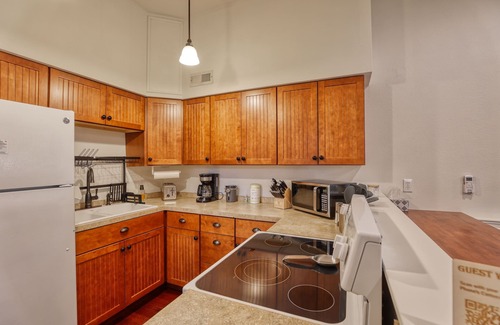 Sheridan House | The Hideaway