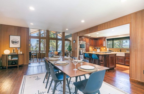 Lake Forest House | The Hideout at Dollar Point - Private Hot Tub, Lake View, Recently Renovated