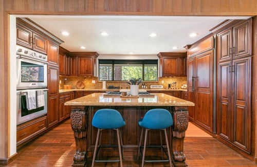 Lake Forest House | The Hideout at Dollar Point - Private Hot Tub, Lake View, Recently Renovated