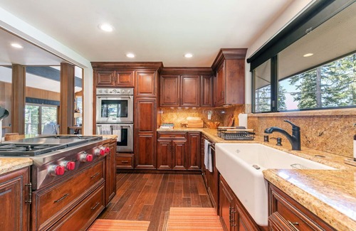 Lake Forest House | The Hideout at Dollar Point - Private Hot Tub, Lake View, Recently Renovated