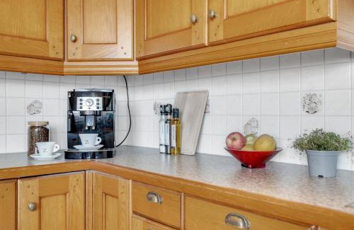 Tromso Apartment | The Highland - Majestic Views & Free parking