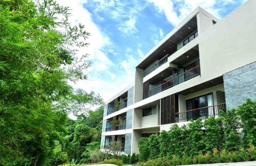 Ko Lanta Villa | The hilltop Star Path Villas, breakfast included
