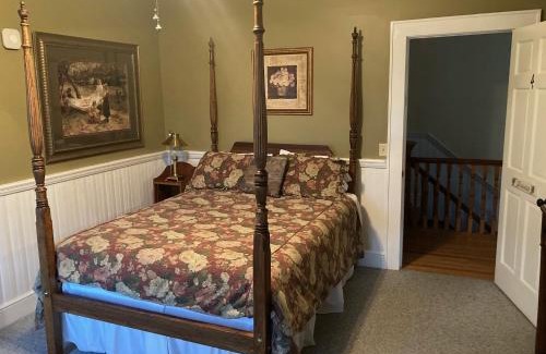 Waynesville Hotel | The Historic Herren House