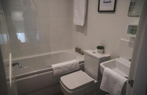 Marple Apartment | The Hive Apartment