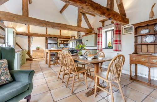 Cosford House | The Holt Barn