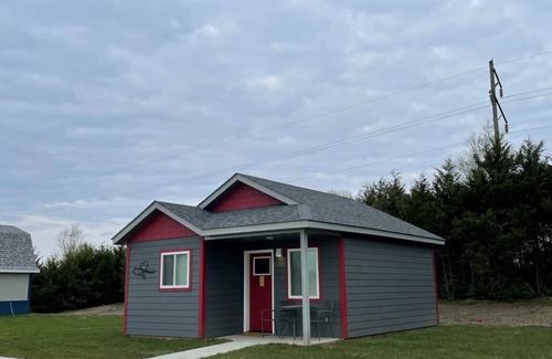 Trenton House | The Honeymoon Hideaway
